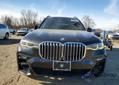 2020 BMW X7 xDrive40I z USA, uszkodzony, nr VIN 5UXCW2C02L9B00850